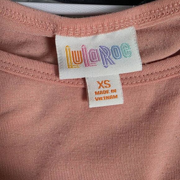 LuLaRoe XS Simply Comfortable Pink Tunic Tee - Picture 6 of 8